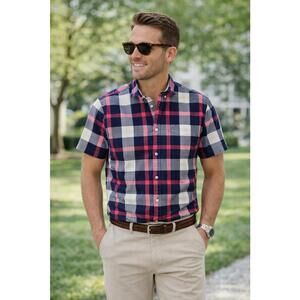 Tommy Hilfiger Men's Short Sleeve Plaid Button-Up Shirt